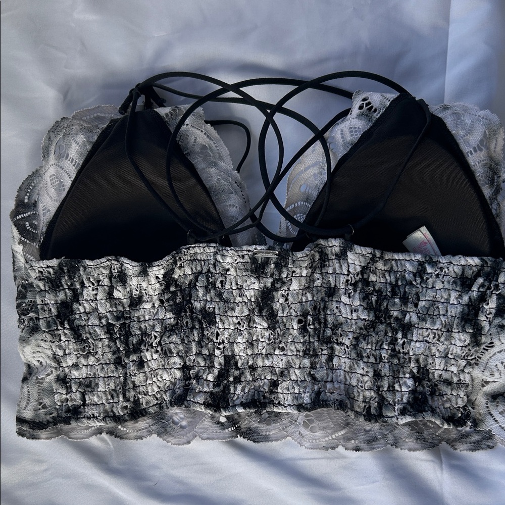 PINK Victoria's Secret Black and White Tie Dye Lace Bralette Bra XL - Picture 4 of 12